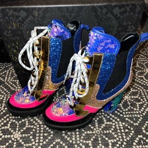 Cape Robbin “Nell” Laced Boots